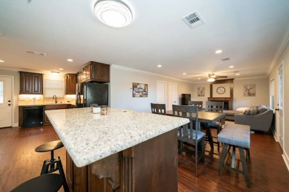 Photo of Kitchen in Avinger