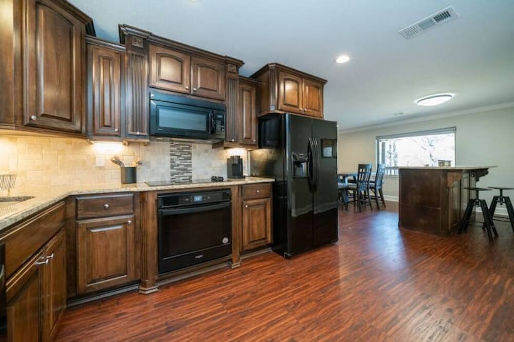 Photo of Kitchen in Avinger