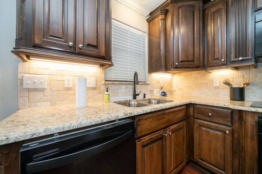 Photo of Kitchen in Avinger