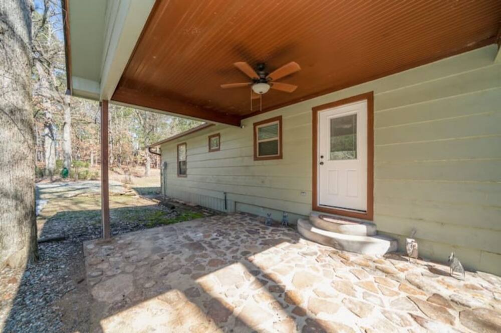 Photo of Outdoor in Avinger