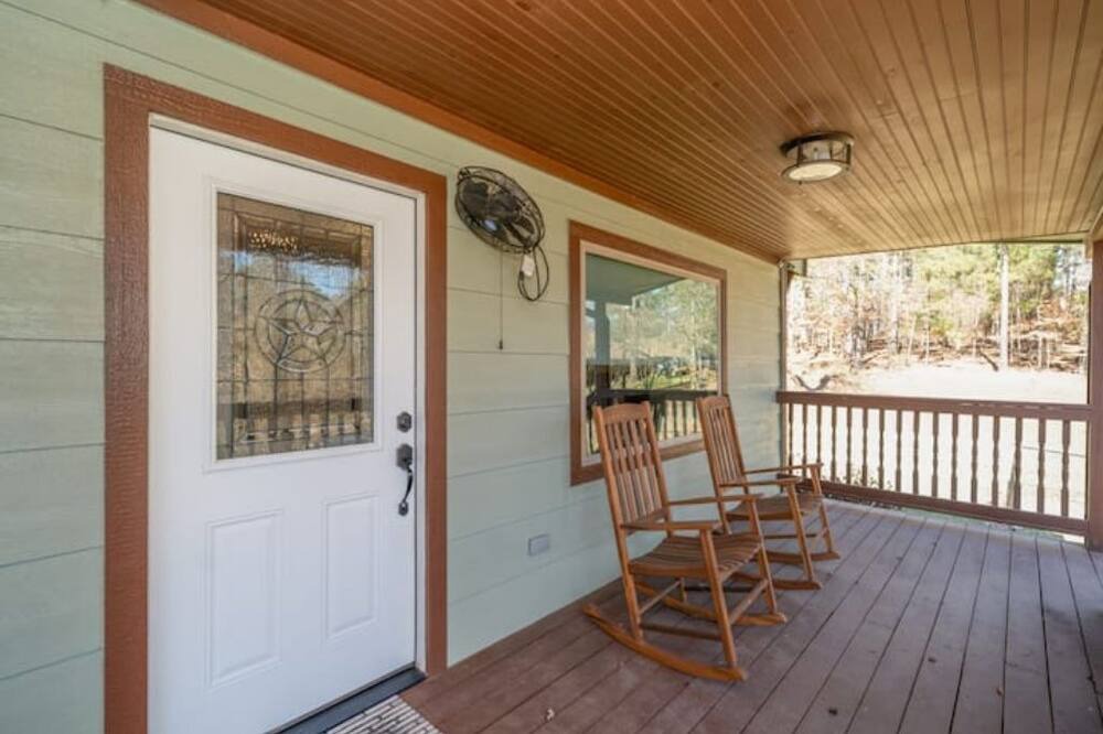 Photo of Outdoor in Avinger