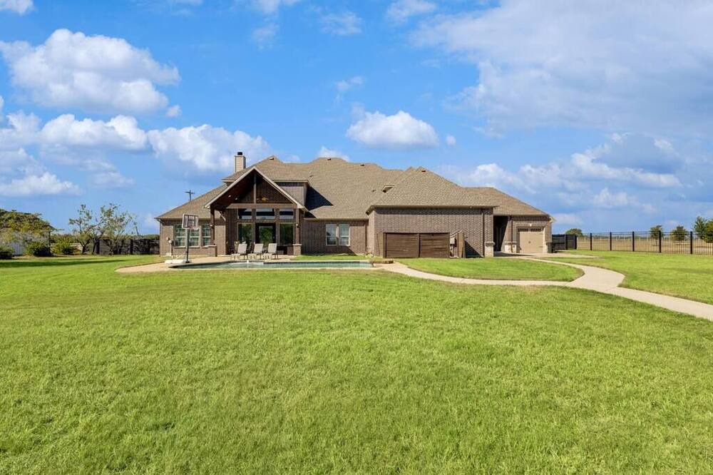 Photo of Others in Waxahachie
