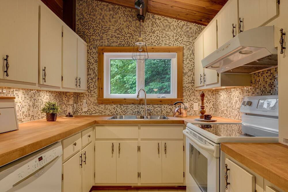 Photo of Kitchen in Sainte-Adele