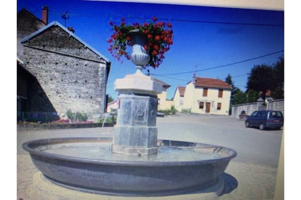 Photo of Outdoor in Gourgeon