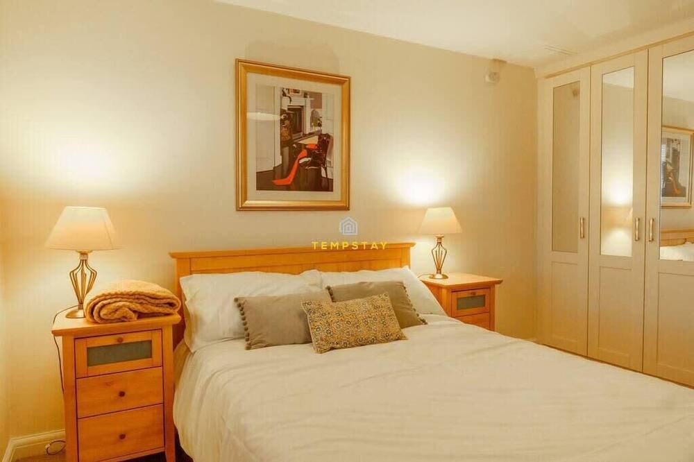 Photo of Others in Reading