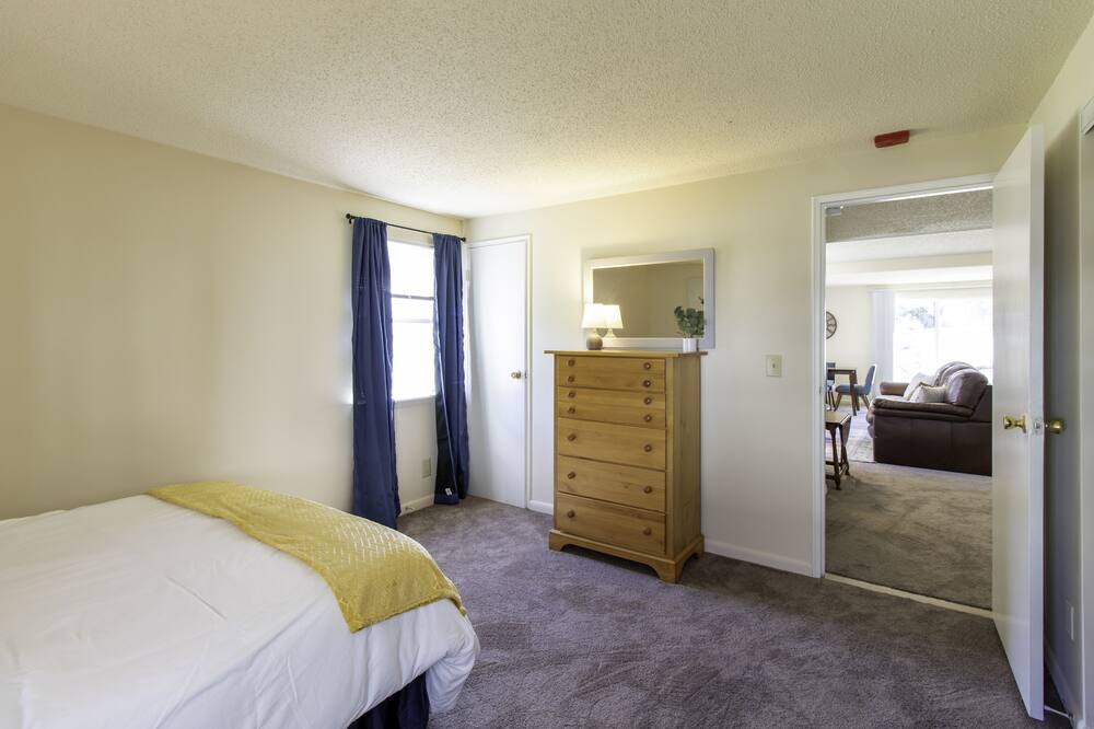 Photo of Bedroom in Riverside