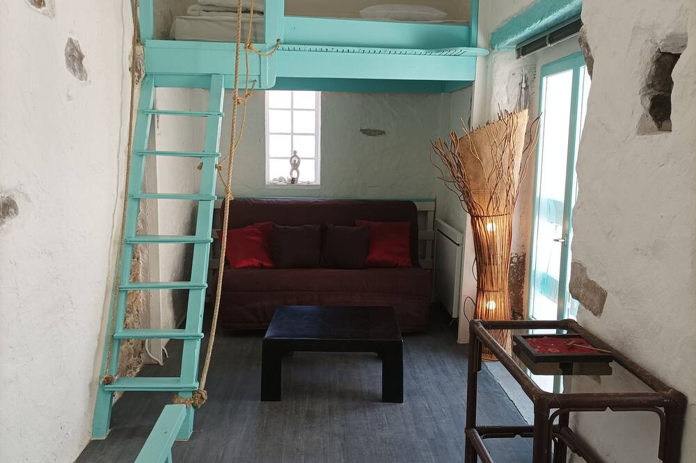 Photo of Bedroom in Trebes
