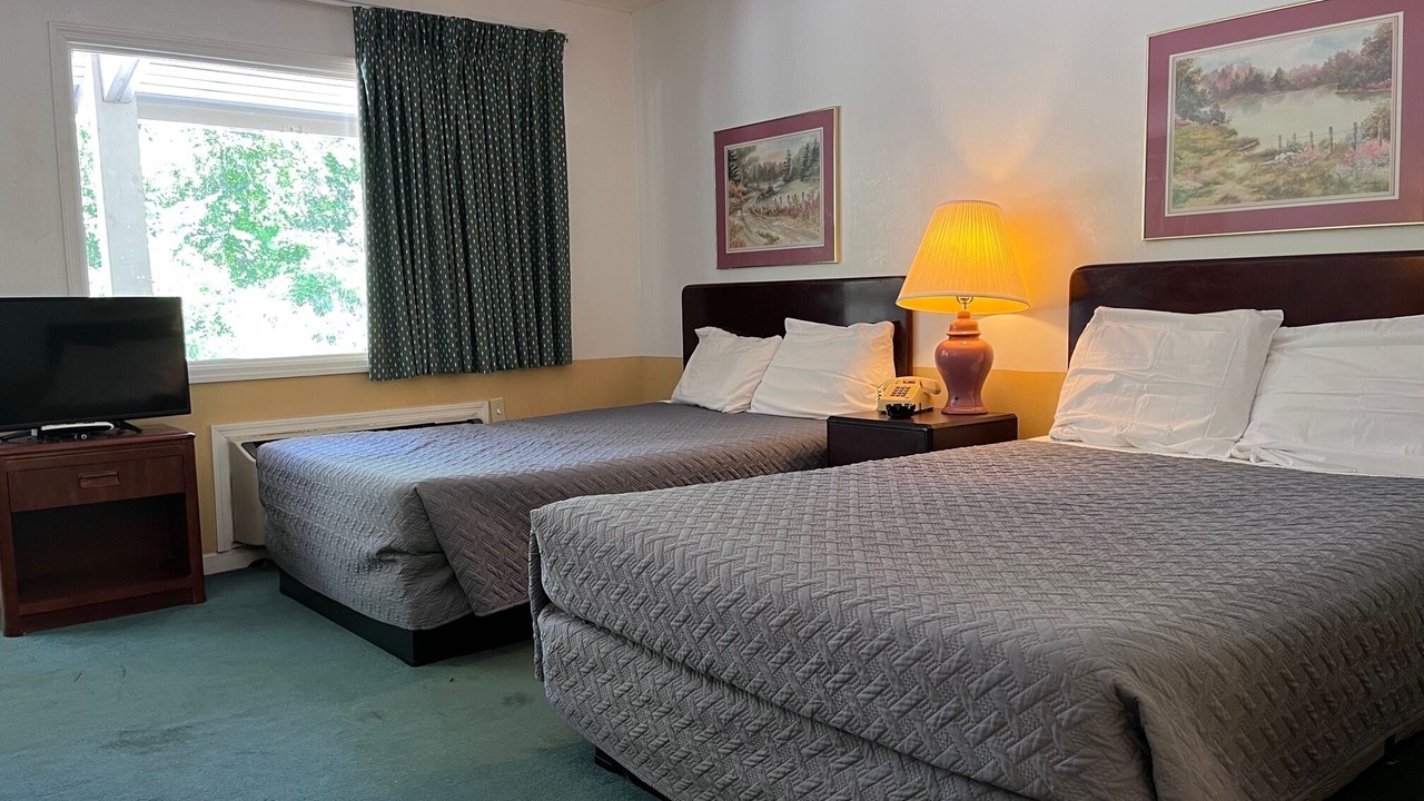 Photo of Bedroom in Grove Hill