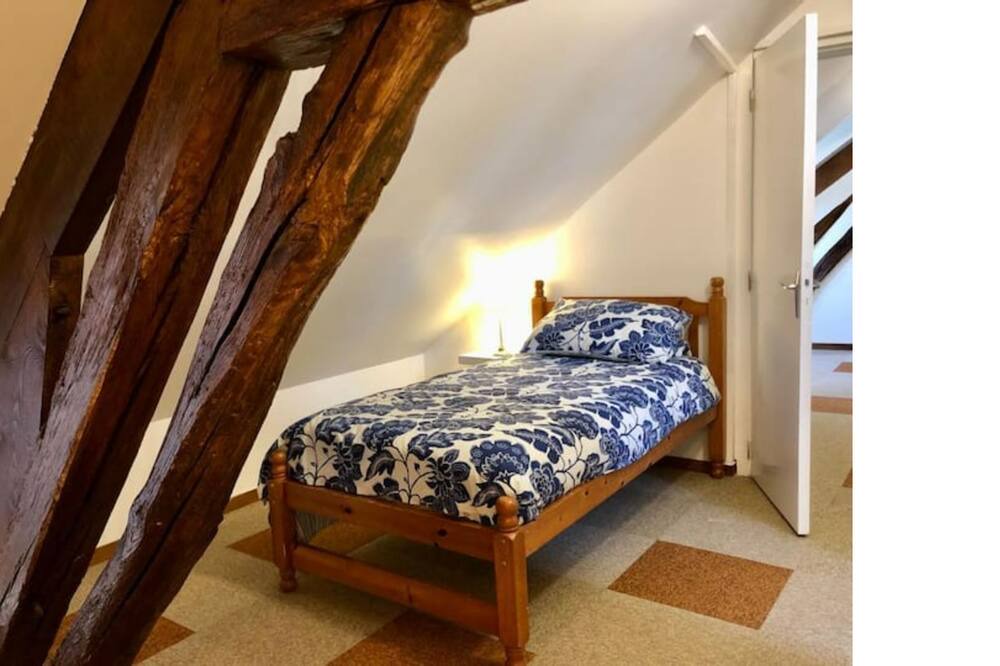 Photo of Bedroom in Parpecay