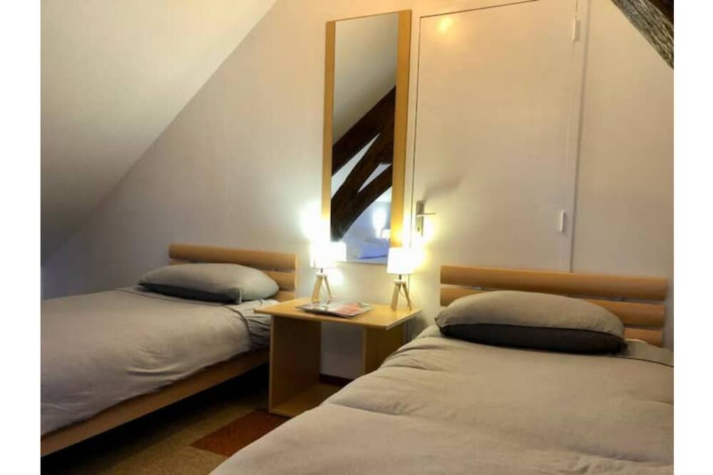 Photo of Bedroom in Parpecay