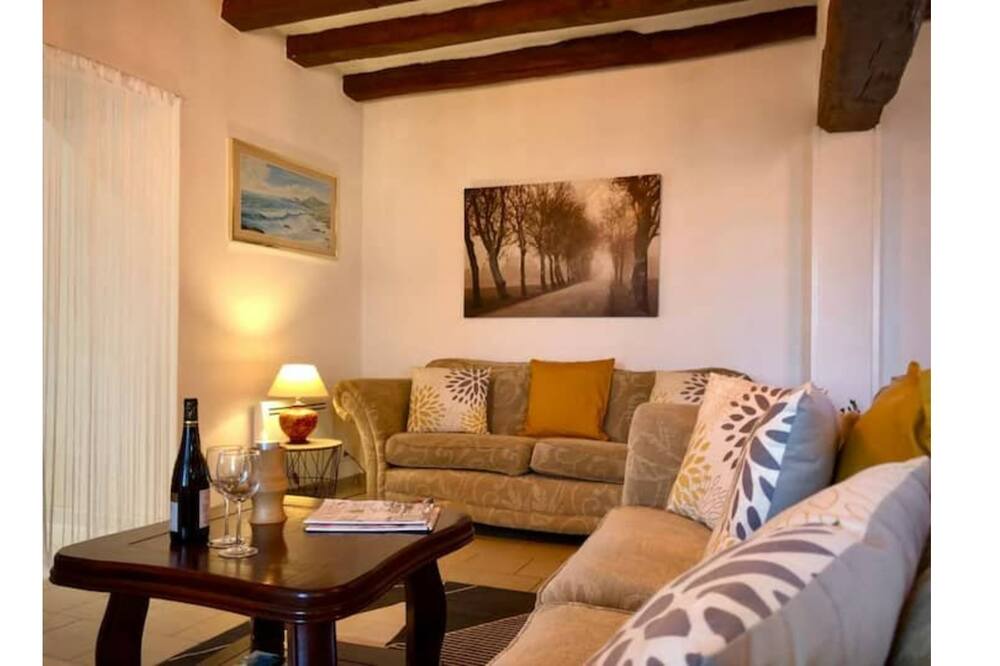 Photo of Livingroom in Parpecay