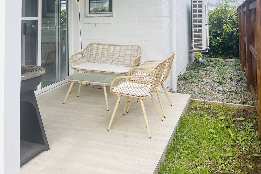 Photo of Outdoor in Redhead