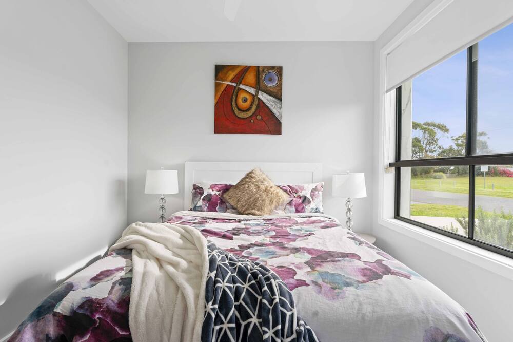 Photo of Bedroom in Redhead