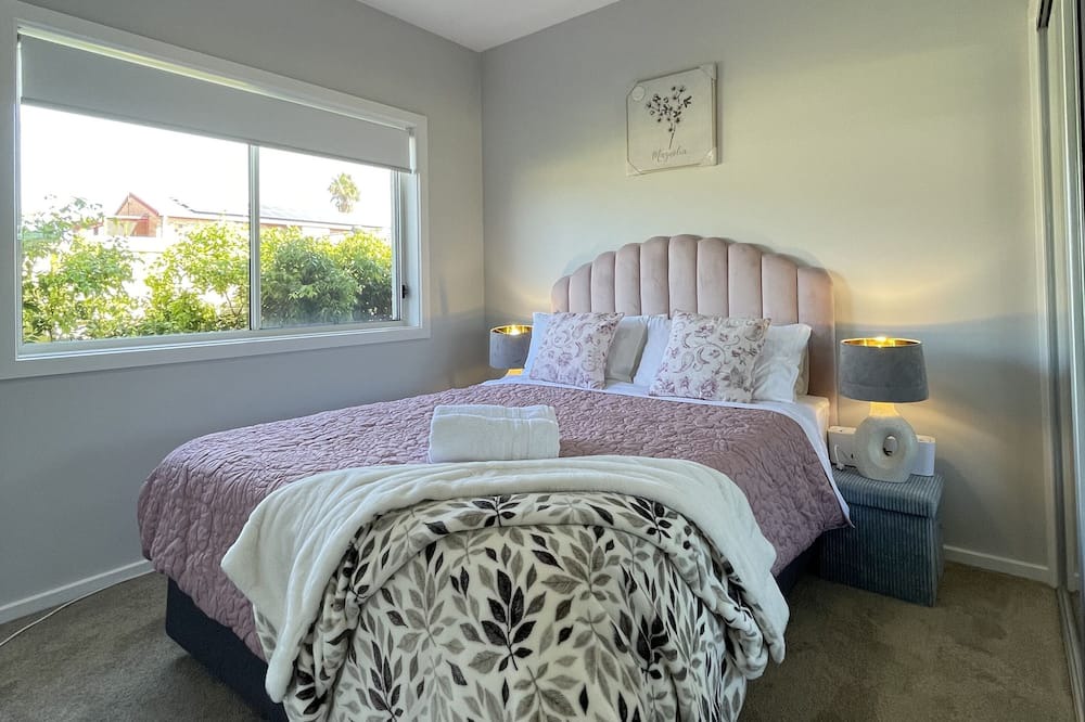 Photo of Bedroom in Redhead