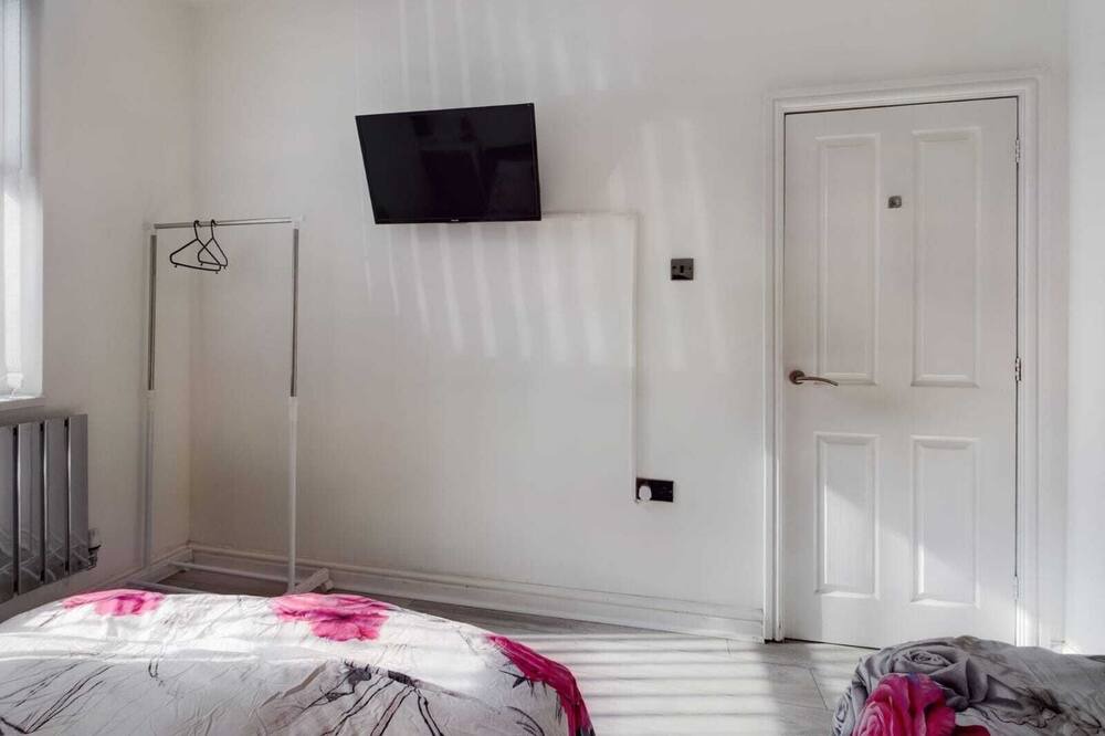 Photo of Others in Burslem