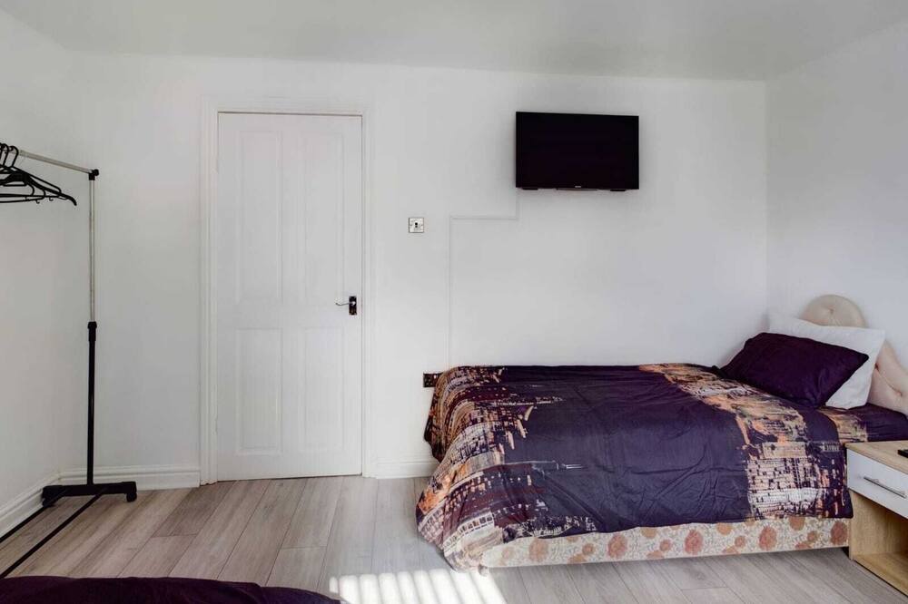 Photo of Others in Burslem