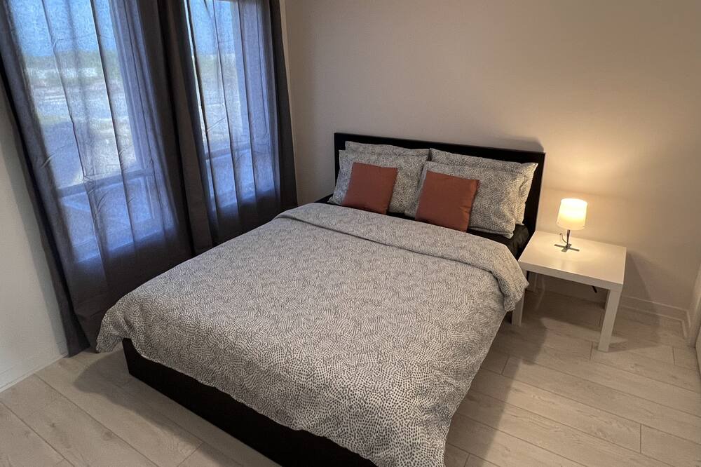 Photo of Bedroom in Brossard