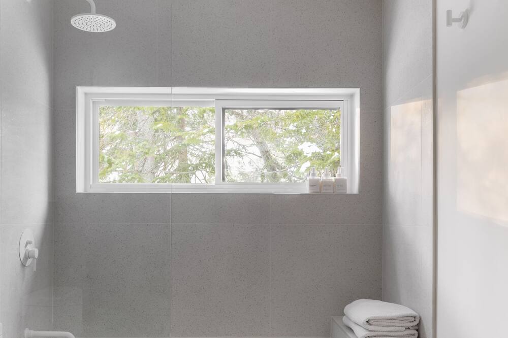 Photo of Bathroom in St-Adolphe-d'Howard