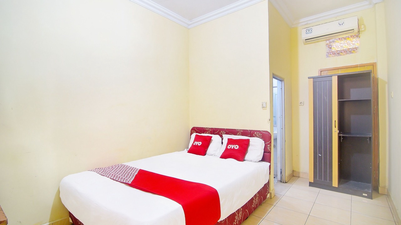 Photo of Bedroom in Manado