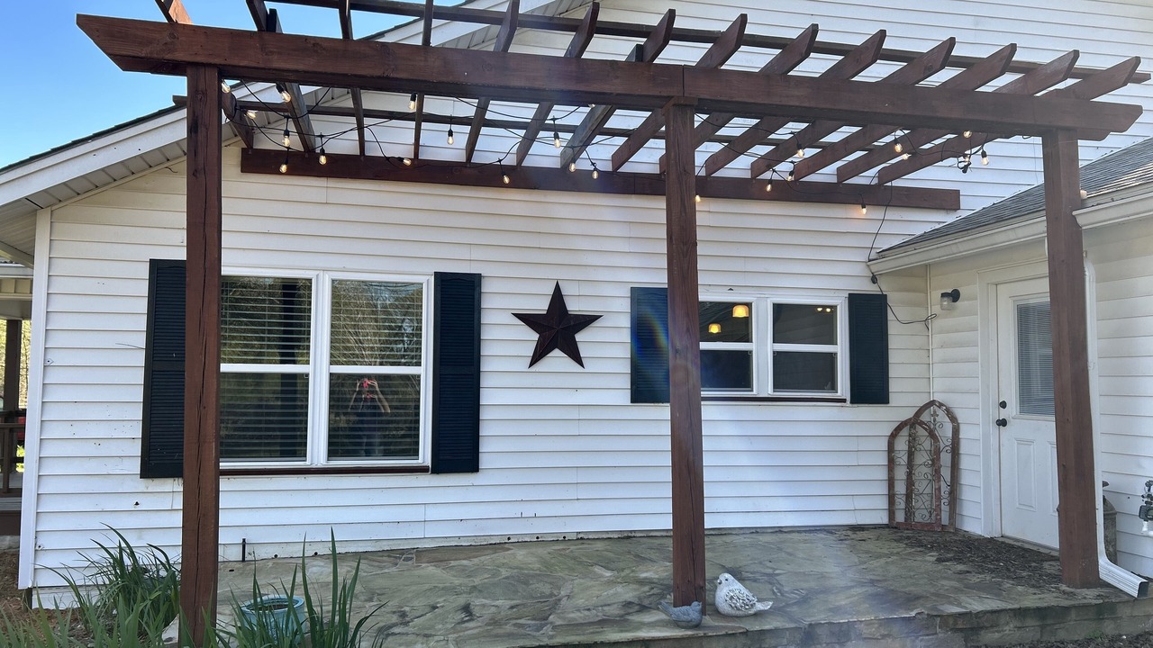 Photo of Outdoor in Redlick