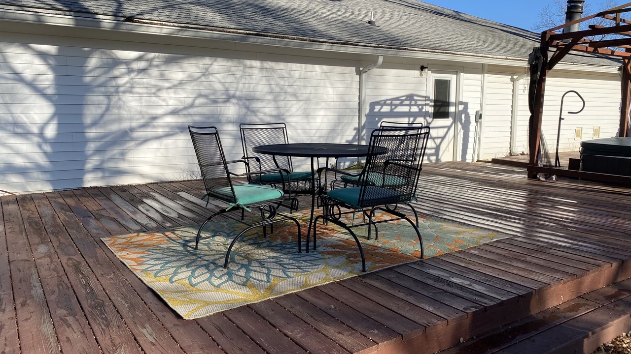 Photo of Outdoor in Redlick