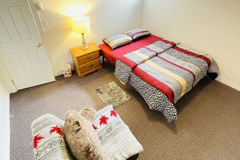 Photo of Bedroom in Iroquois Falls