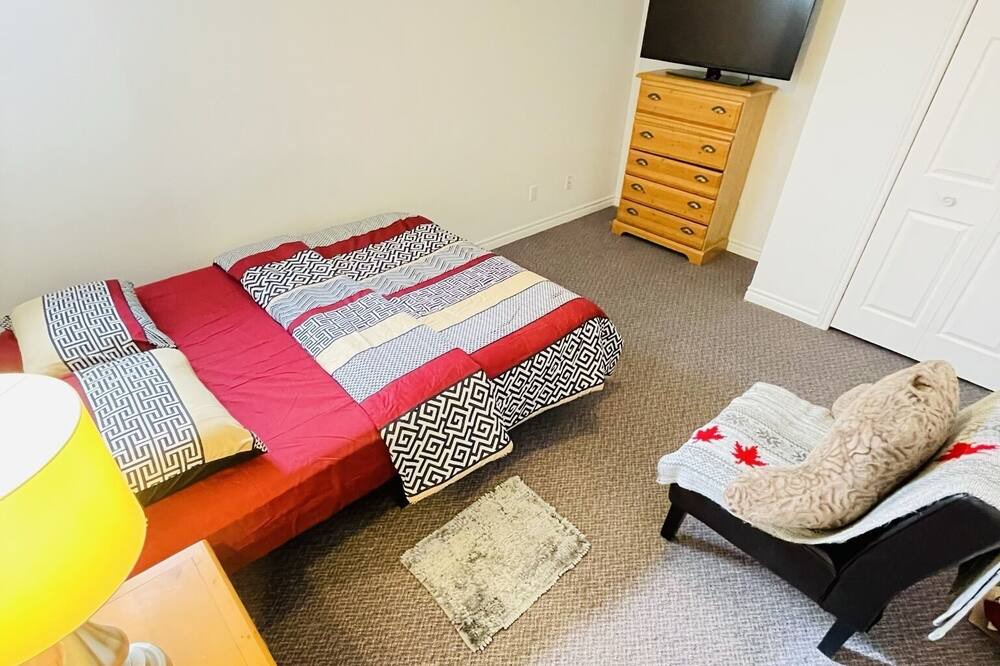 Photo of Bedroom in Iroquois Falls