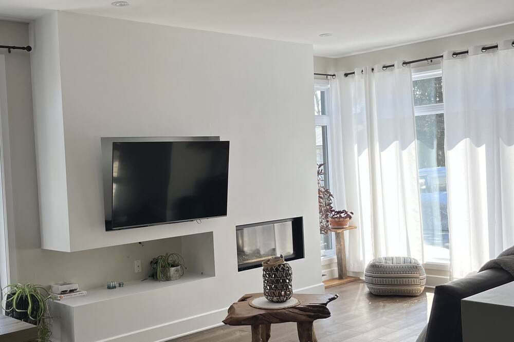 Photo of Livingroom in Blainville