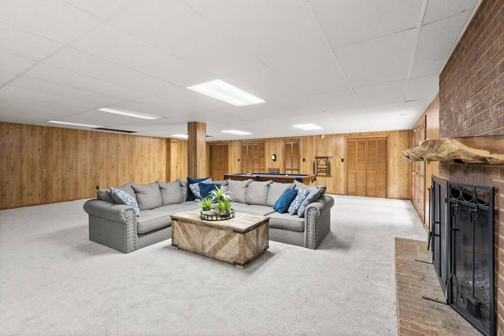 Photo of Livingroom in Flowery Branch