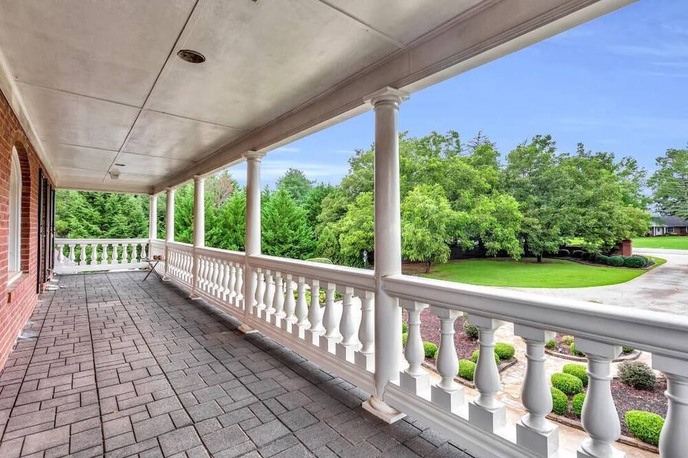 Photo of Outdoor in Flowery Branch