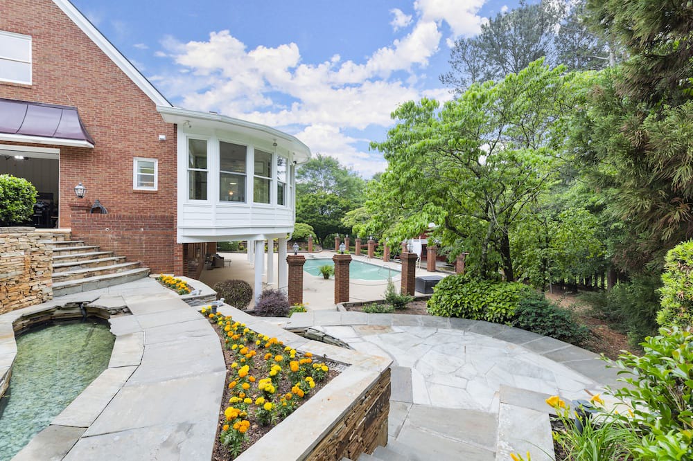 Photo of Outdoor in Flowery Branch