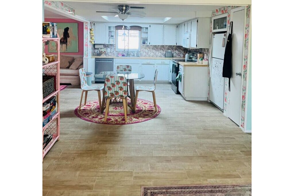 Photo of Kitchen in Regency Park