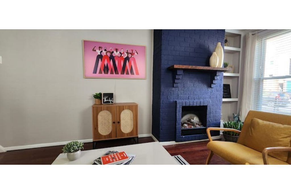 Photo of Others in Upper Fells Point