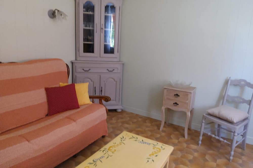 Photo of Livingroom in Coufouleux