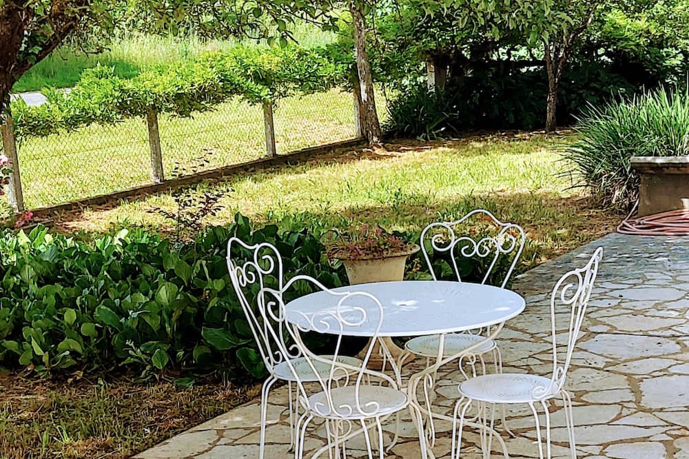 Photo of Outdoor in Coufouleux