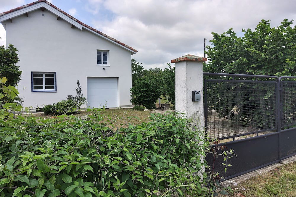Photo of Outdoor in Coufouleux