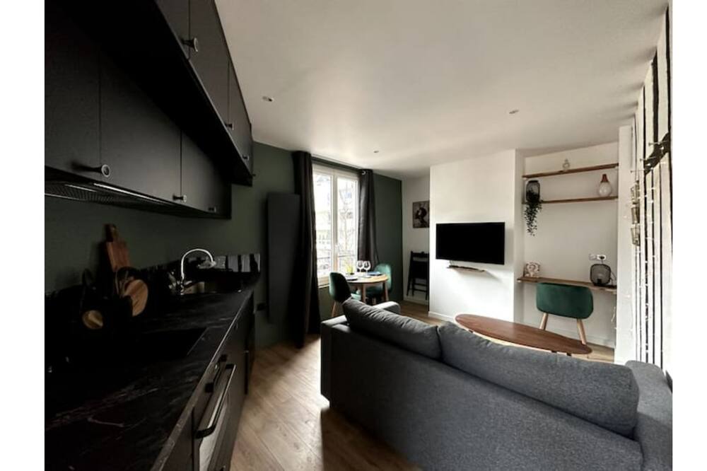 Photo of Livingroom in Quartier Pasteur