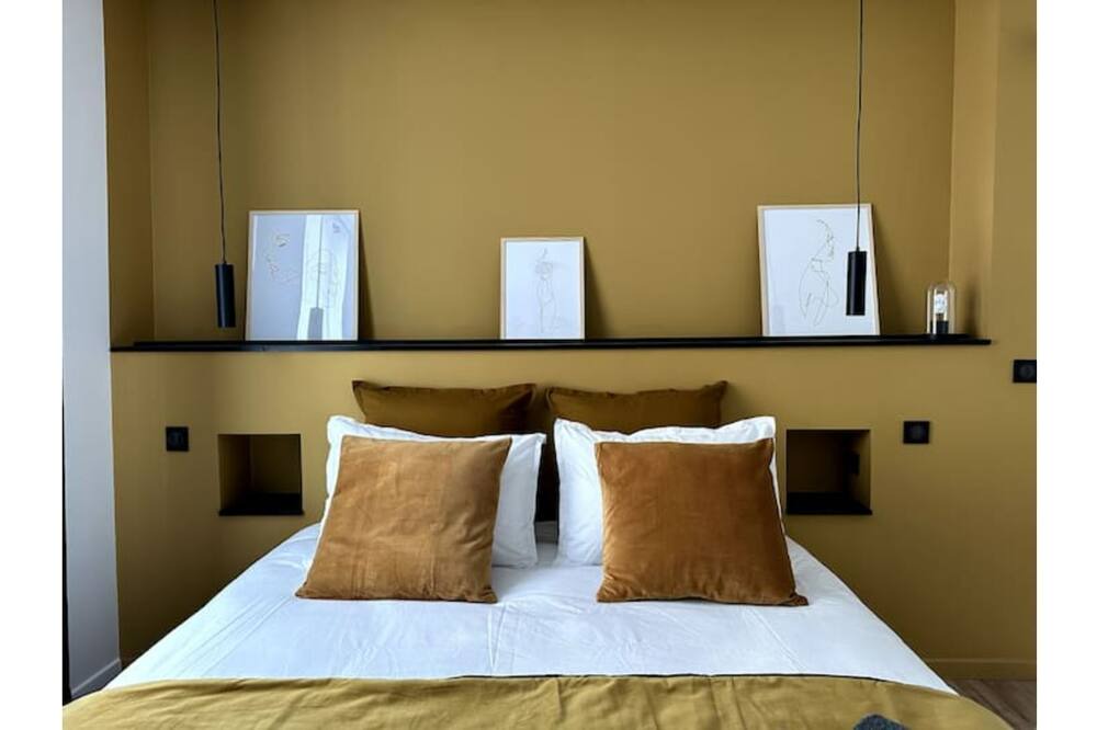 Photo of Bedroom in Quartier Pasteur