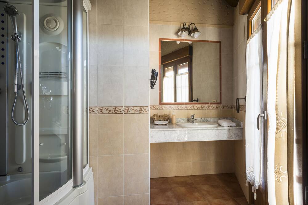 Photo of Bathroom in Grajera