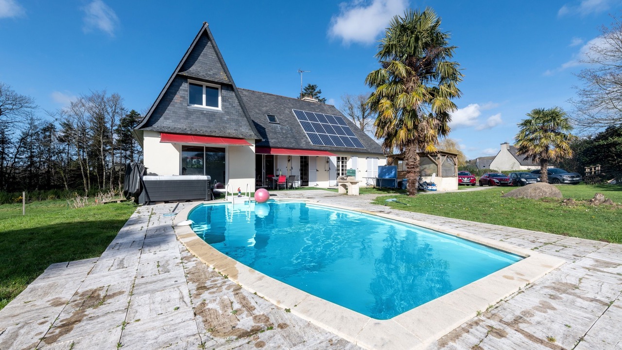 Photo of Outdoor in La Roche-Maurice