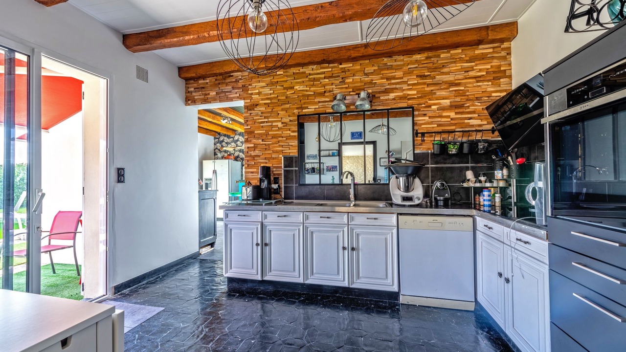 Photo of Kitchen in La Roche-Maurice