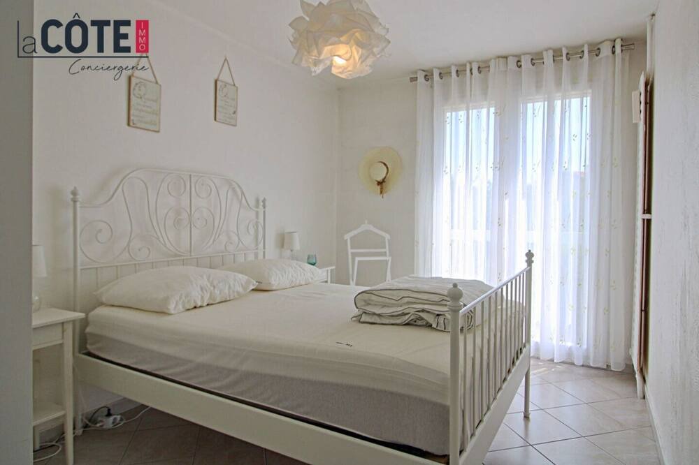 Photo of Bedroom in Marignane