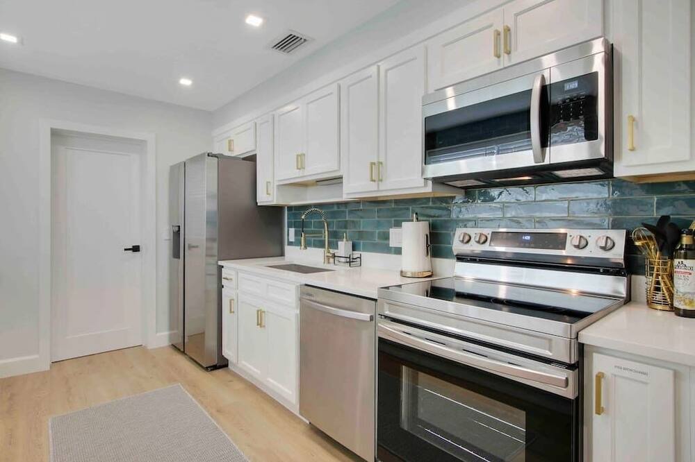 Photo of Others in Parker Ridge