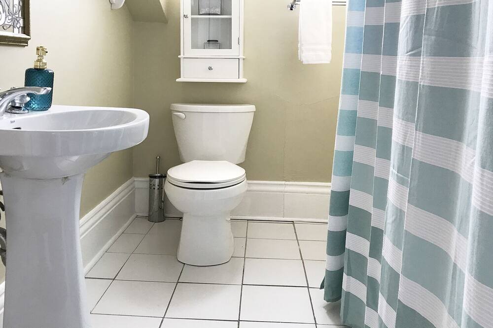 Photo of Bathroom in Cobourg