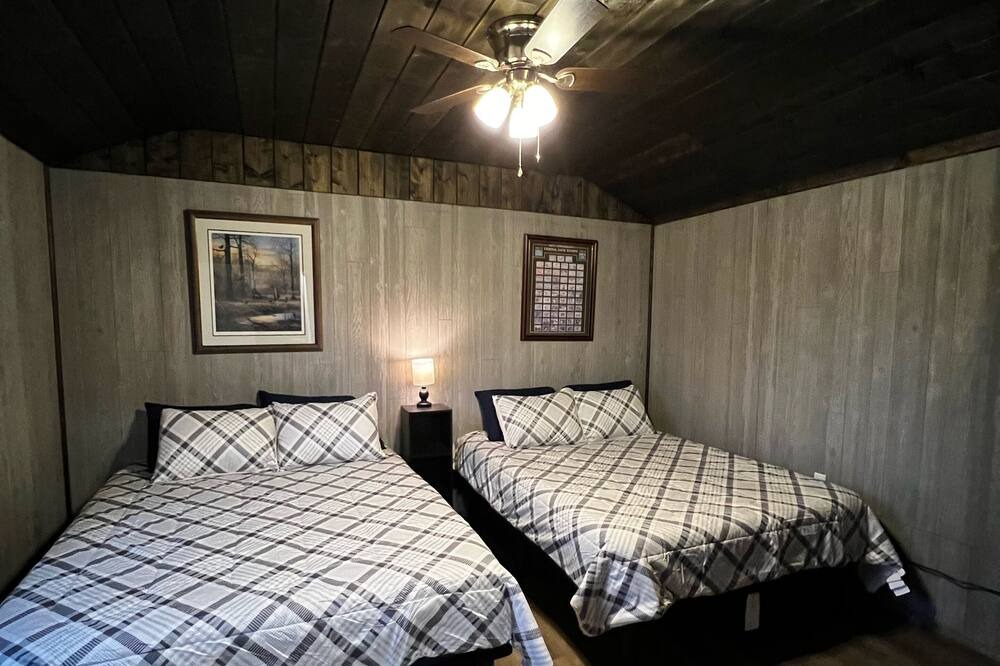 Photo of Bedroom in Natural Dam