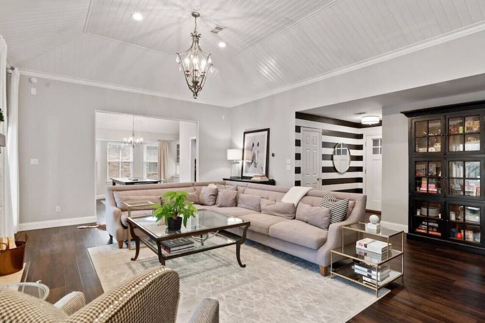 Photo of Bedroom in South Arlington