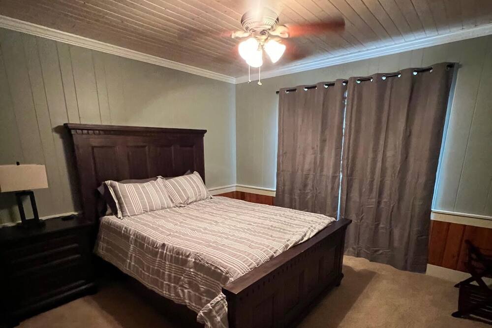 Photo of Bedroom in Negreet