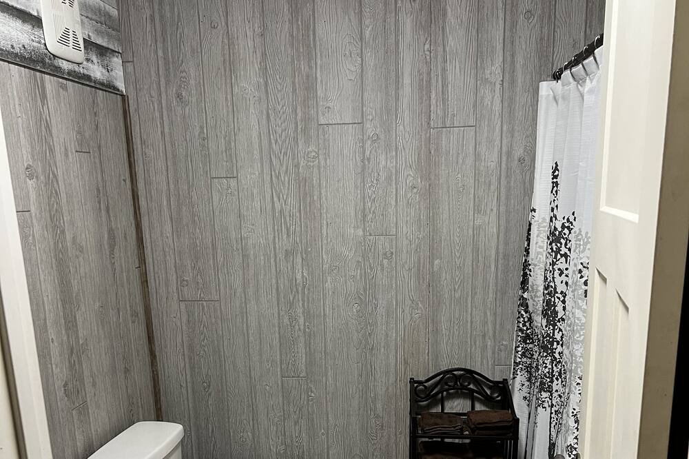 Photo of Bathroom in Natural Dam