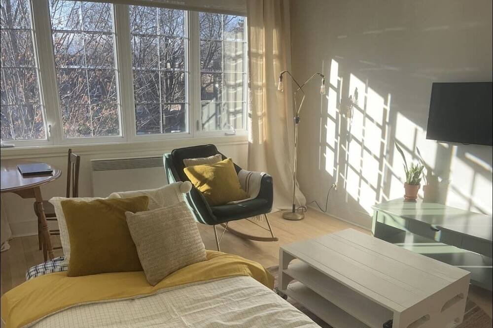 Photo of Bedroom in Ahuntsic