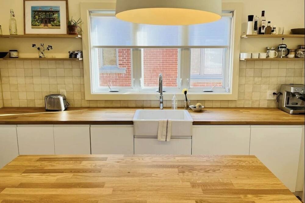 Photo of Kitchen in Ahuntsic